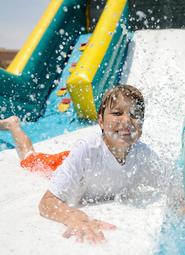 Splashland pop up inflatable waterslide park for Kids MELBOURNE GIRL