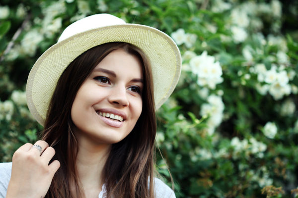 What to Wear to Melbourne Autumn Racing Carnival - Straw Boat Hat