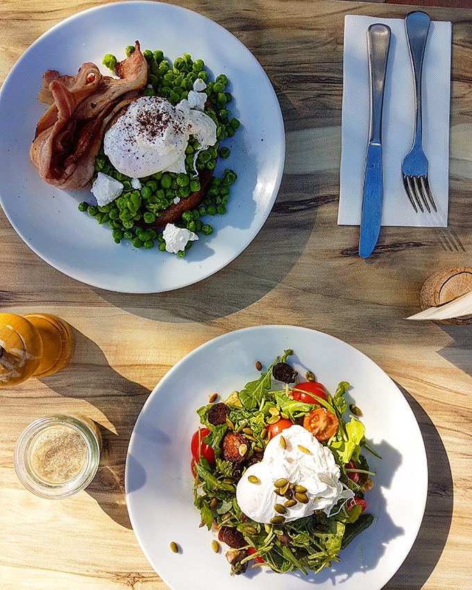 Breakfast at Harvest - Halls Gap - The Grampians