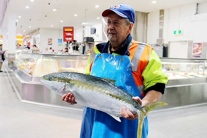 Dennis Schwarze Fishmonger - Dandenong Market