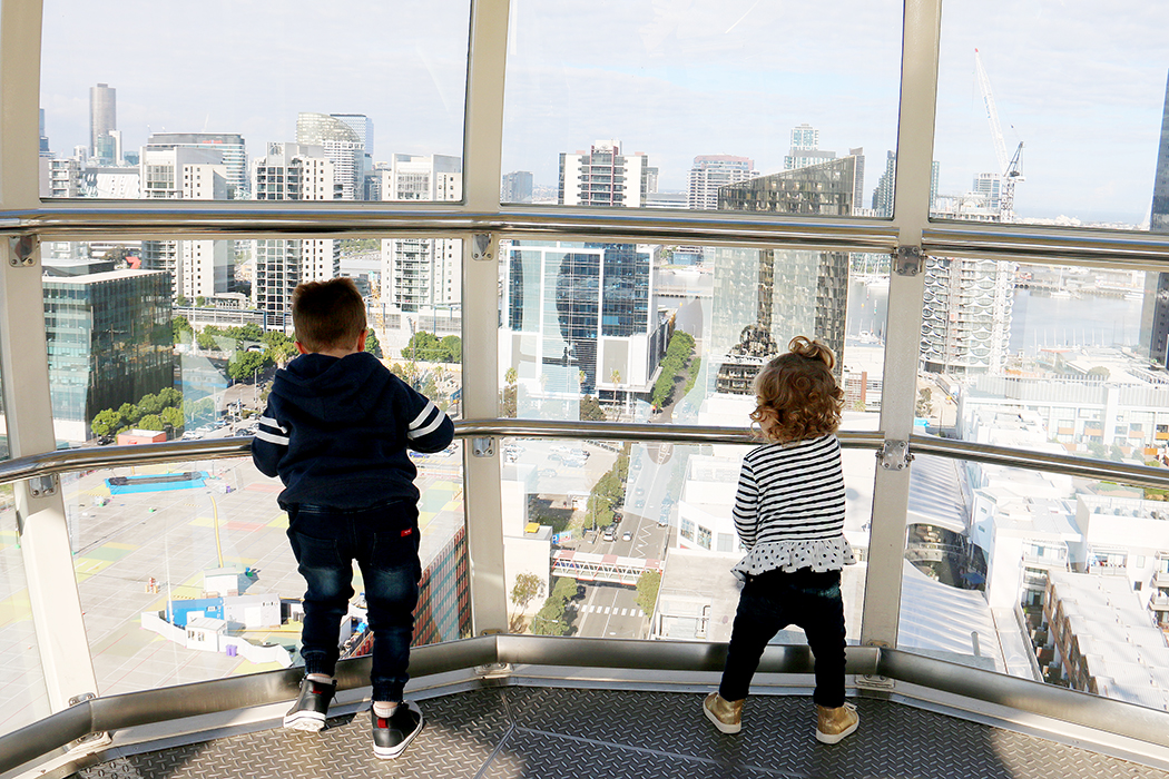 Ride the Melbourne Star - fun things to do with Kids in Melbourne