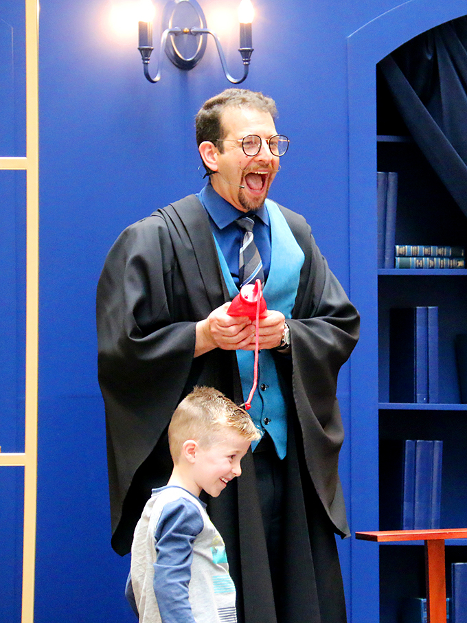 Magic Show laughs at Eastland School Holidays