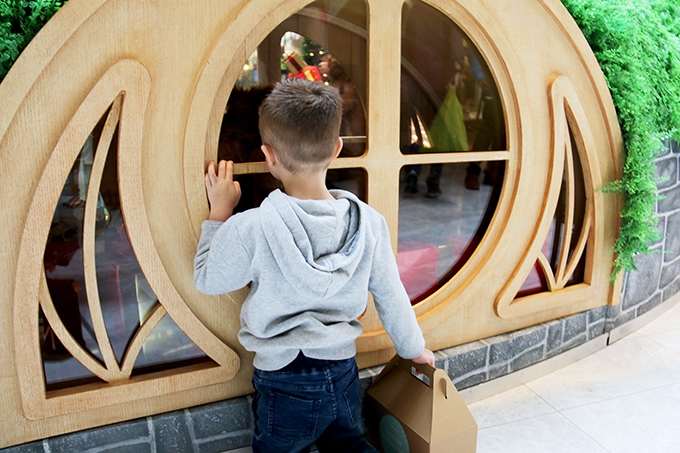 Looking into the Santa set at Eastland