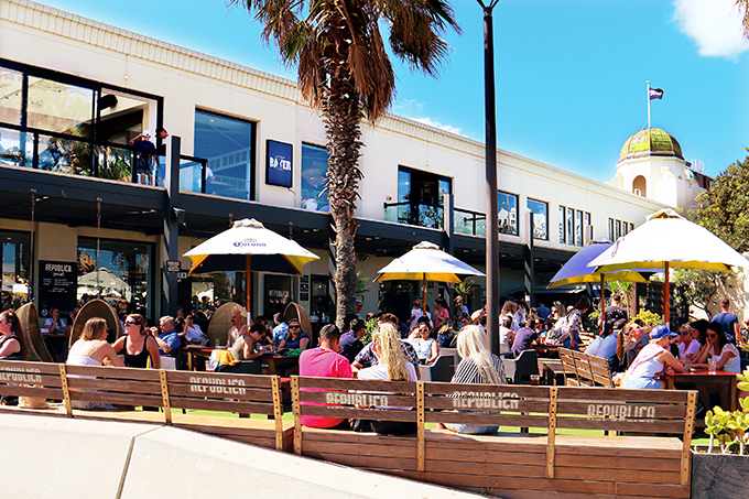 Republica on St Kilda Beach - Melbourne